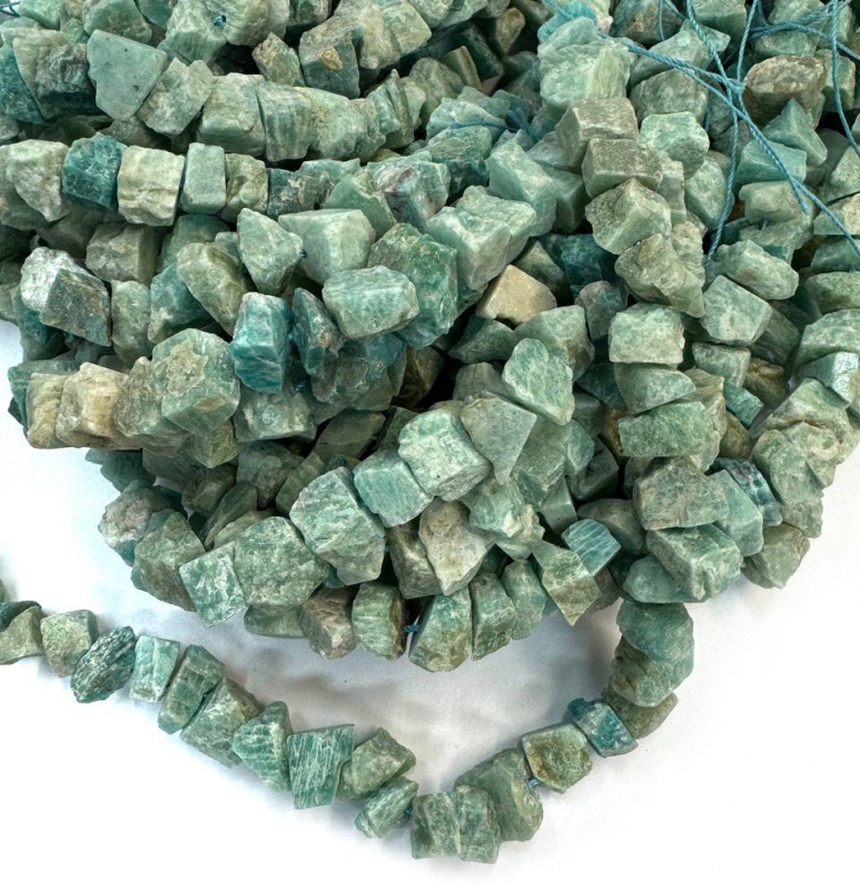 Амазонит свободная форма размер 11*14мм натуральный камень Зеленый